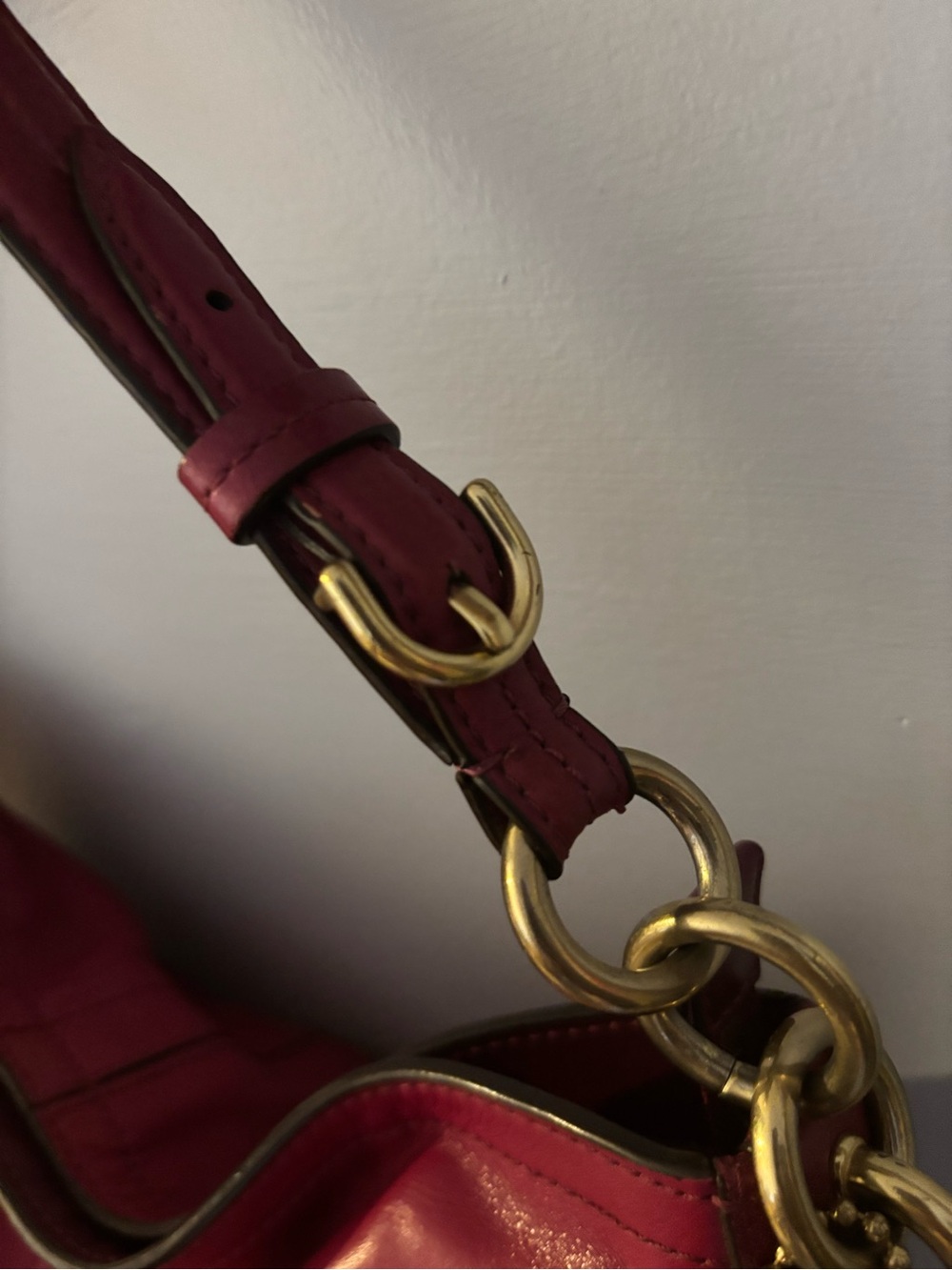 Coach Red Leather Shoulder Bag with Gold Hardware - Picture 7 of 9